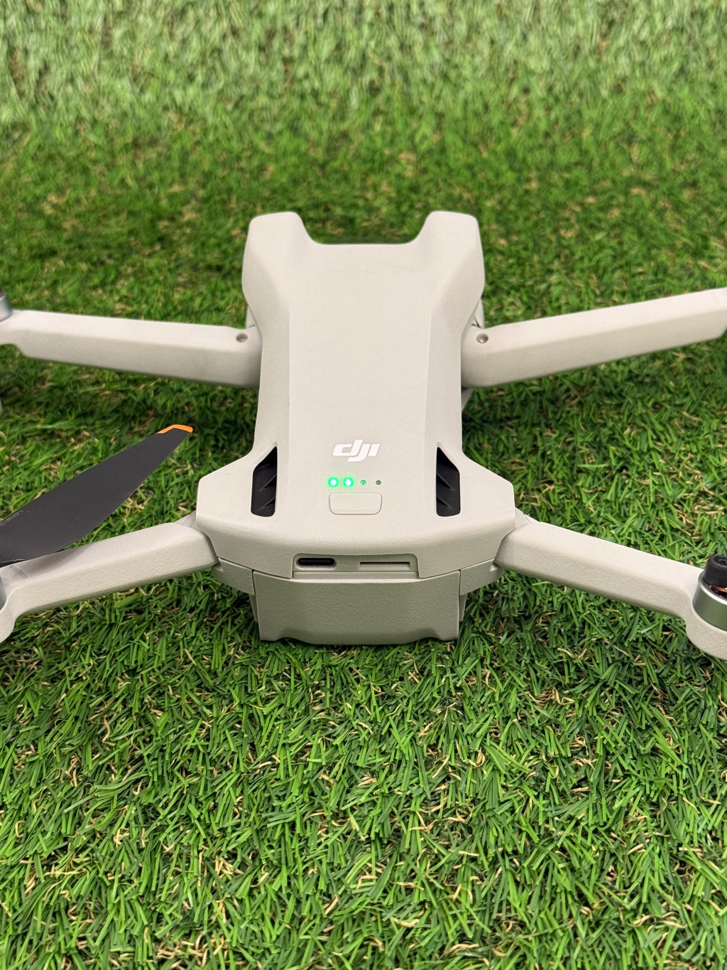 DJI Mini 3 Drone Bundle – Controller, Case & Accessories
