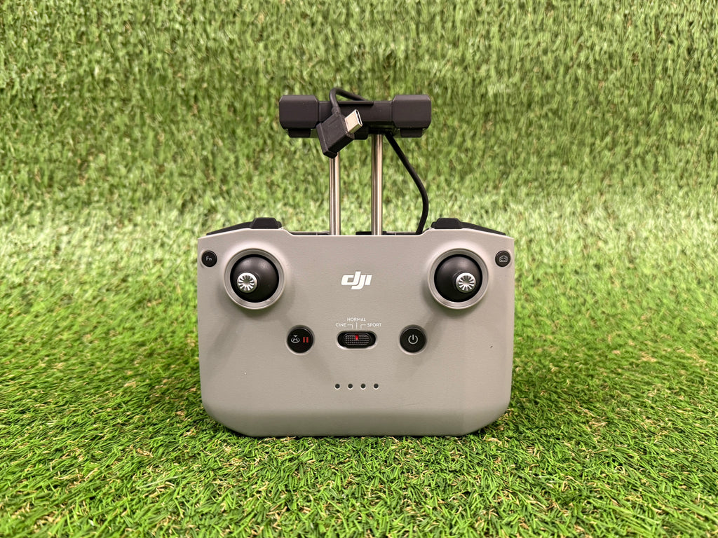 DJI Mini 3 Drone Bundle – Controller, Case & Accessories