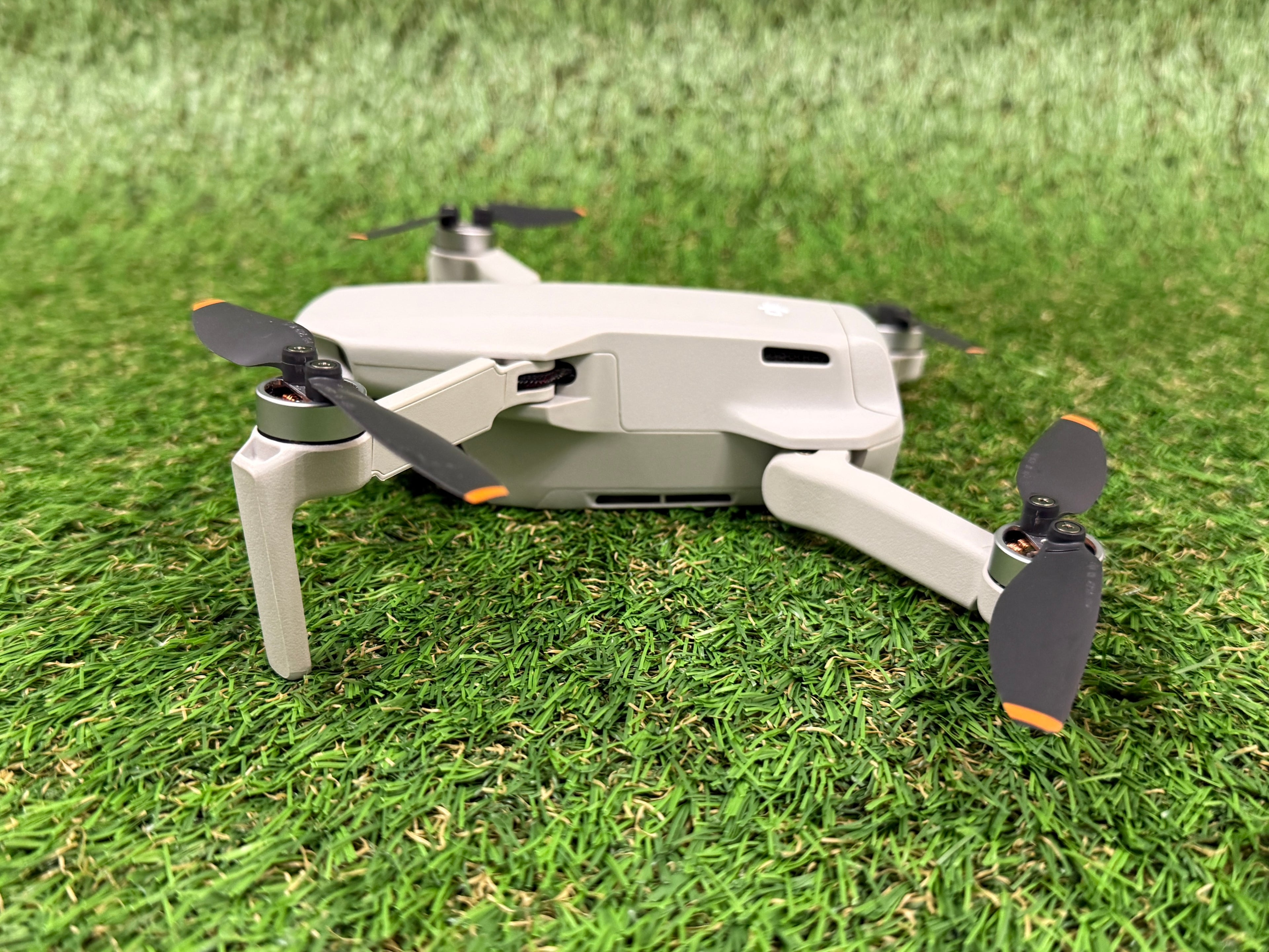 DJI Mini 2 SE Drone Bundle with RC-N1 Controller – Fully Tested